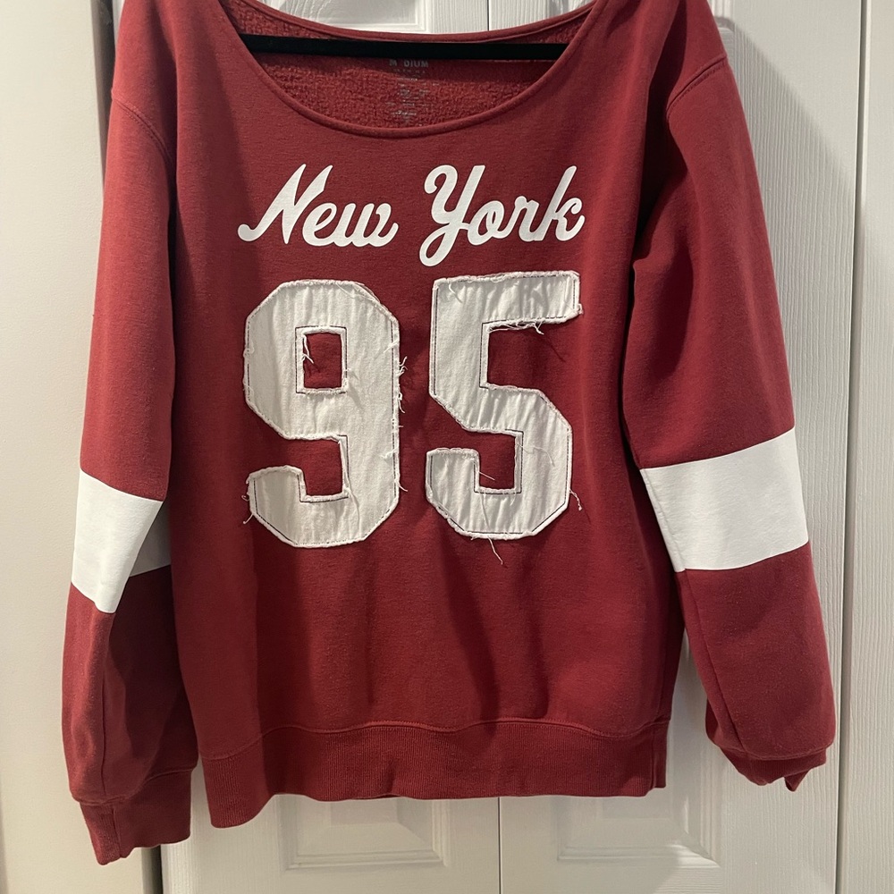 New York 95 Red Sweater